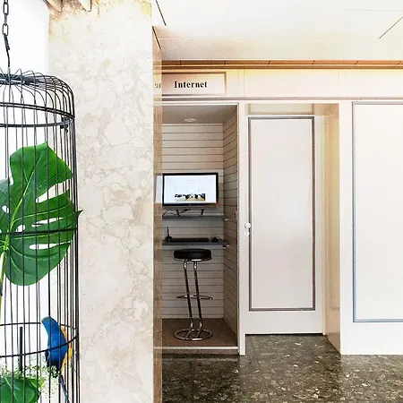 Hotel Avia 4*