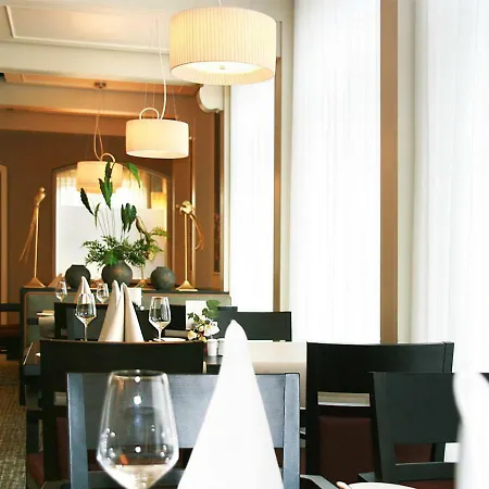 Hotel Avia 4*