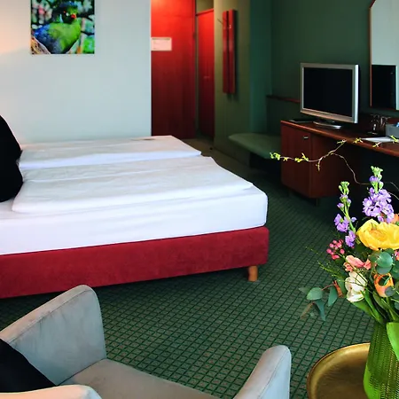 Avia Hotel 4*