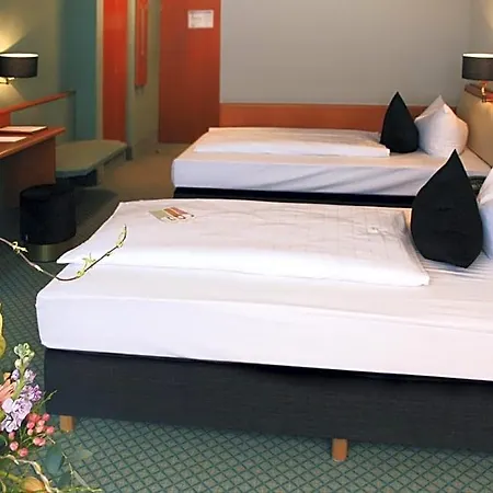 Avia 4*
