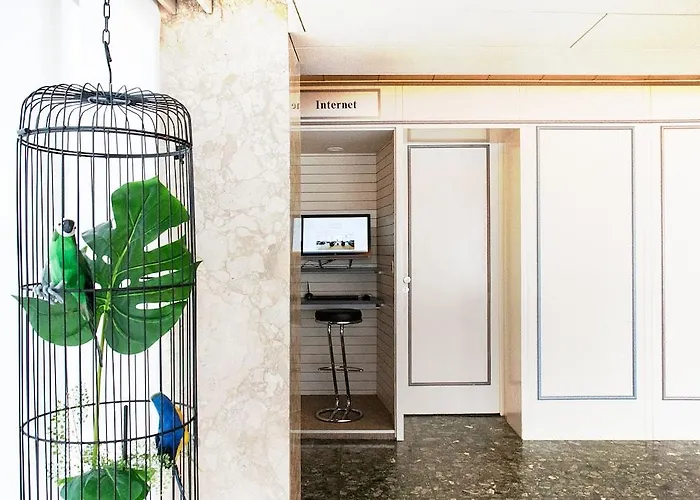 Hotel Avia 4*